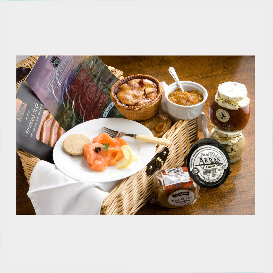 Picnic and Pie Hampers