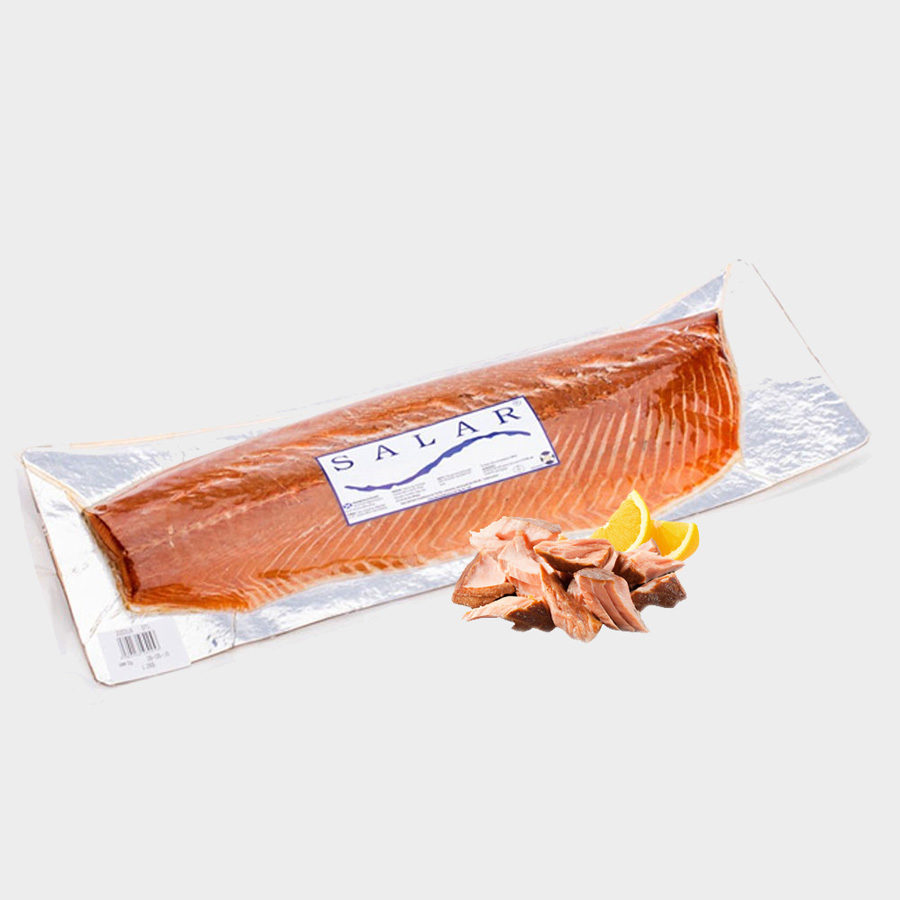 Salar Flaky Hot Smoked Salmon Side 800g